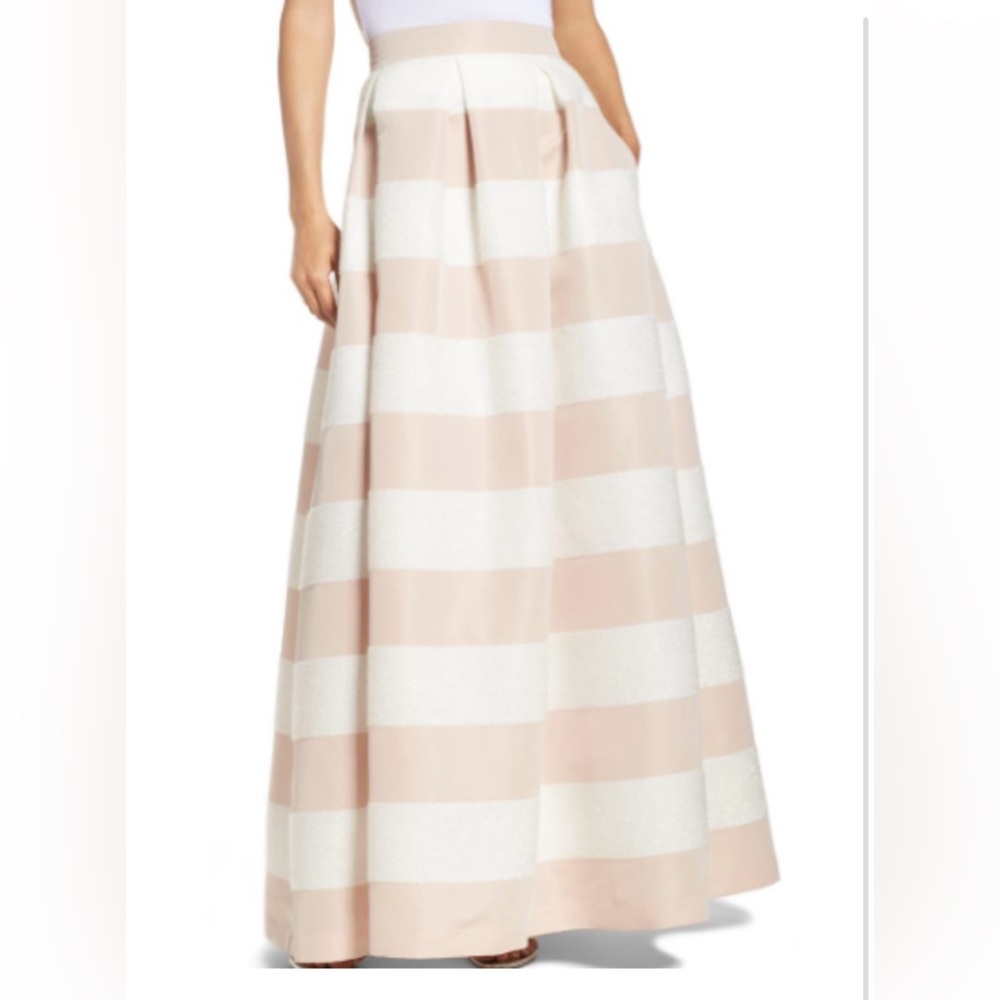 Brand New With Tags Eliza J Ballgown Skirt Size 8